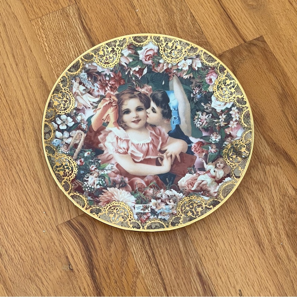 💕 “Dearest Kiss” Romantic Victorian Keepsakes Plate by John Grossman 💕